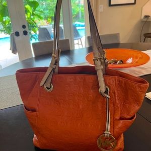 Michael Kors Large Orange Tote Bag - Excellent condition inside and out!